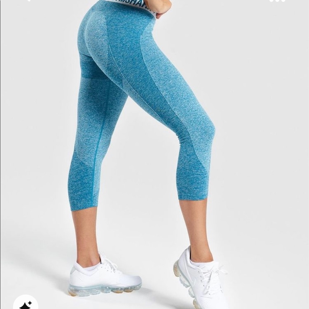 GYMSHARK cropped flex leggings. (Low rise)